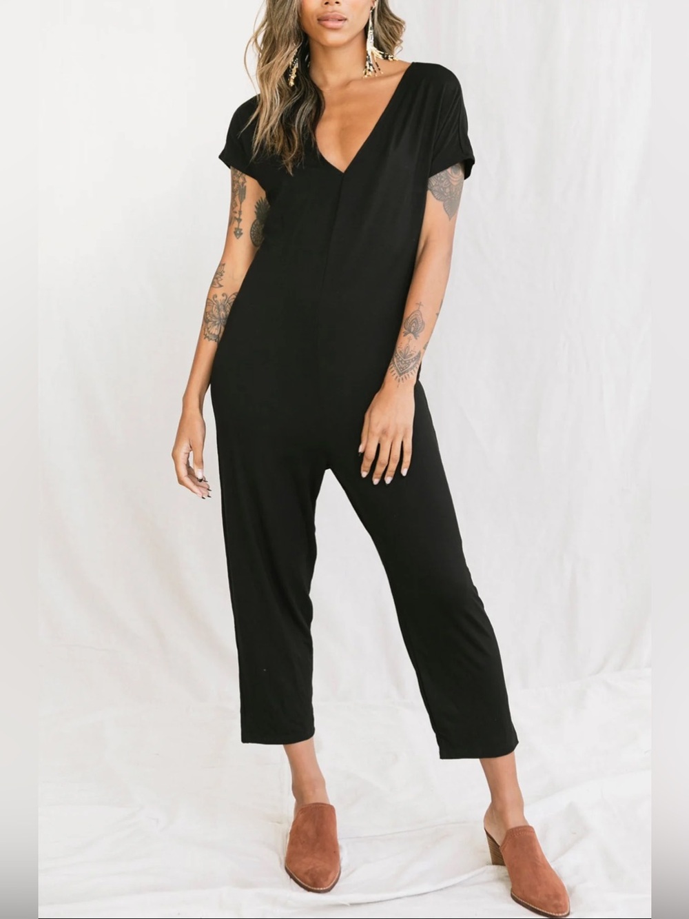Black Lexi V-Neck Capri Jumpsuit
